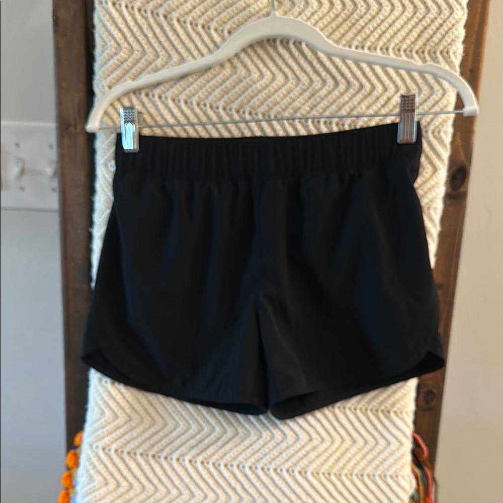 Black Girl’s Shorts XL 14/16 EUC